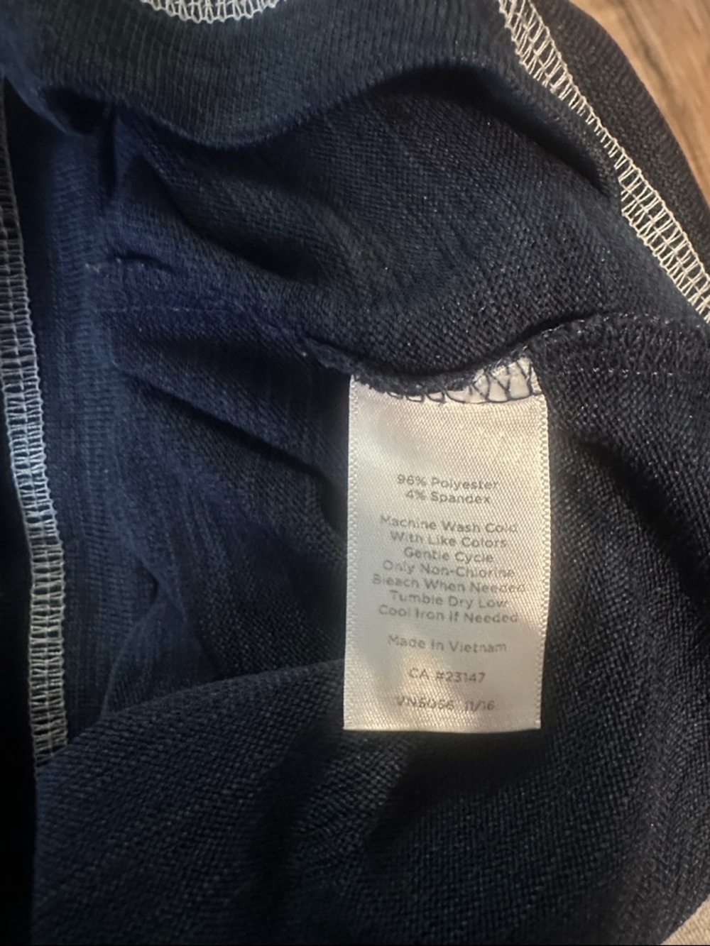 Talbots 3/4 sleeve top size XL - Picture 4 of 4